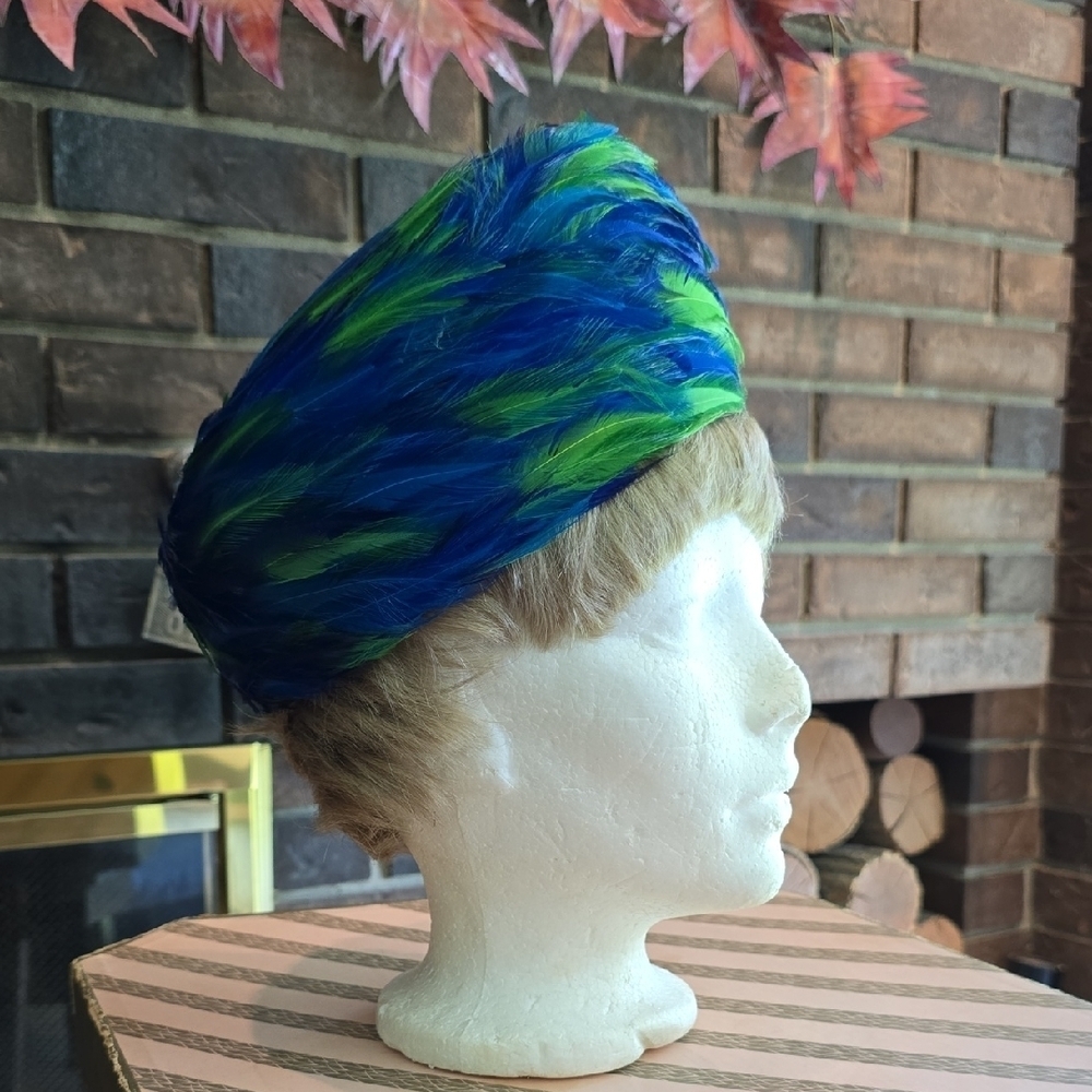 Vintage Vibrant Blue and Green Swirl Feathered Women's Pillbox Style Hat